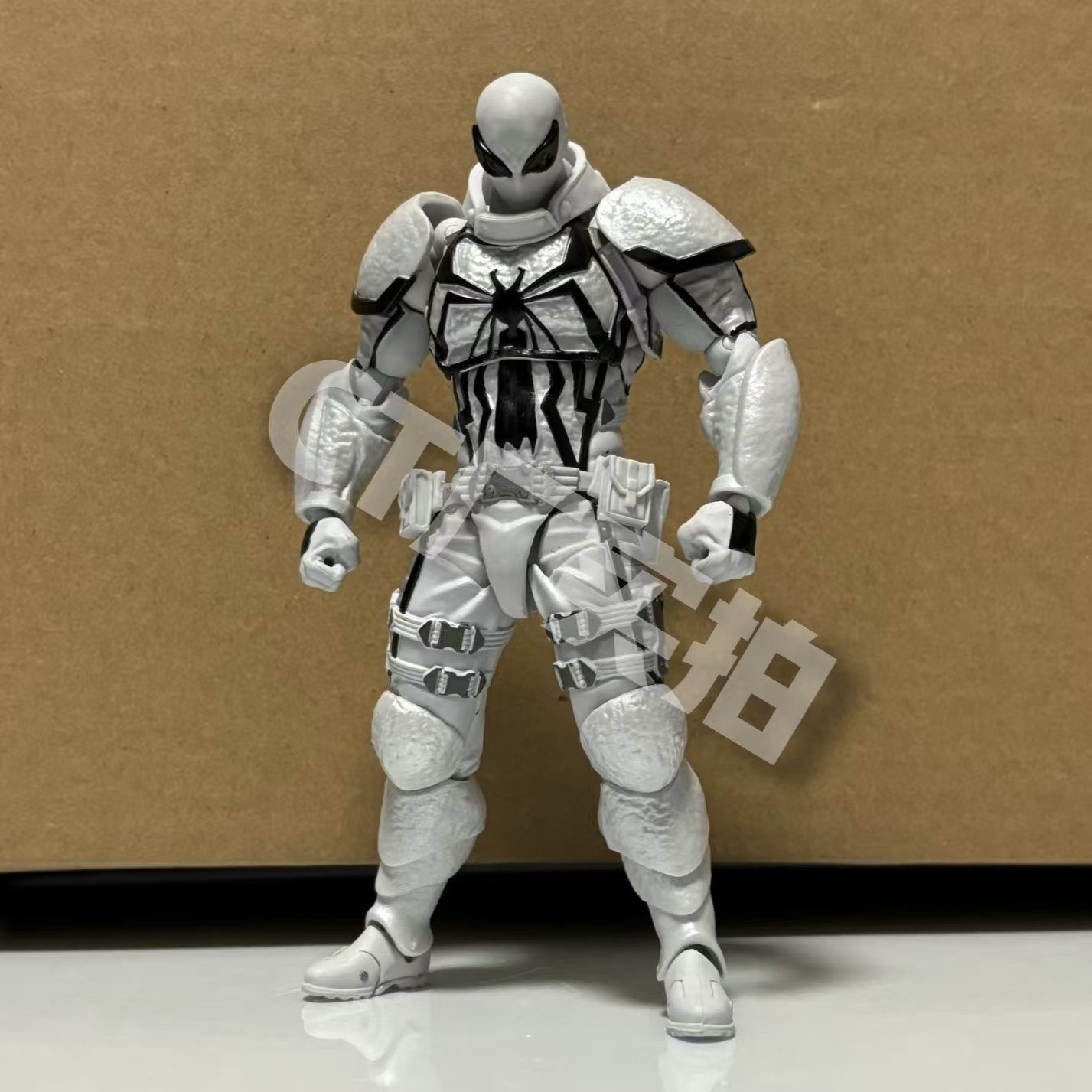 Ct White Venom Action Figure H - огляд і ціна Model Kit Venom