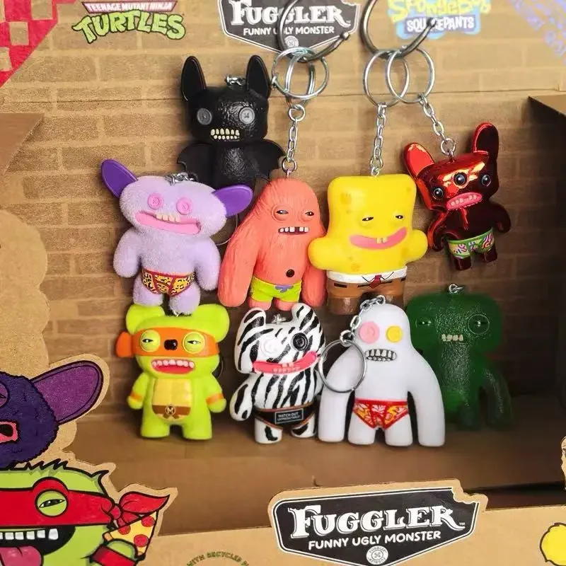Original Fuggler Random Keycha - огляд і ціна Model Kit Box