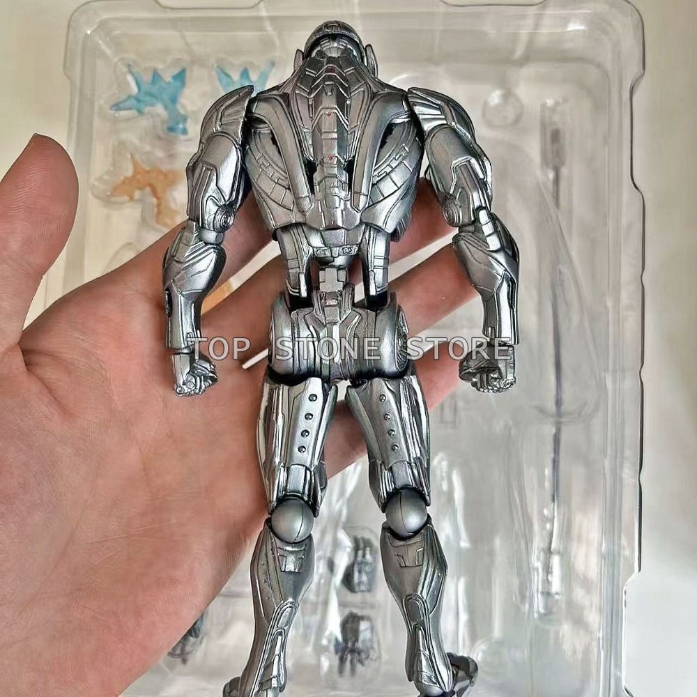 AC Factory Ultron Action Figur - огляд і ціна Model Kit Iron Man Mark 50