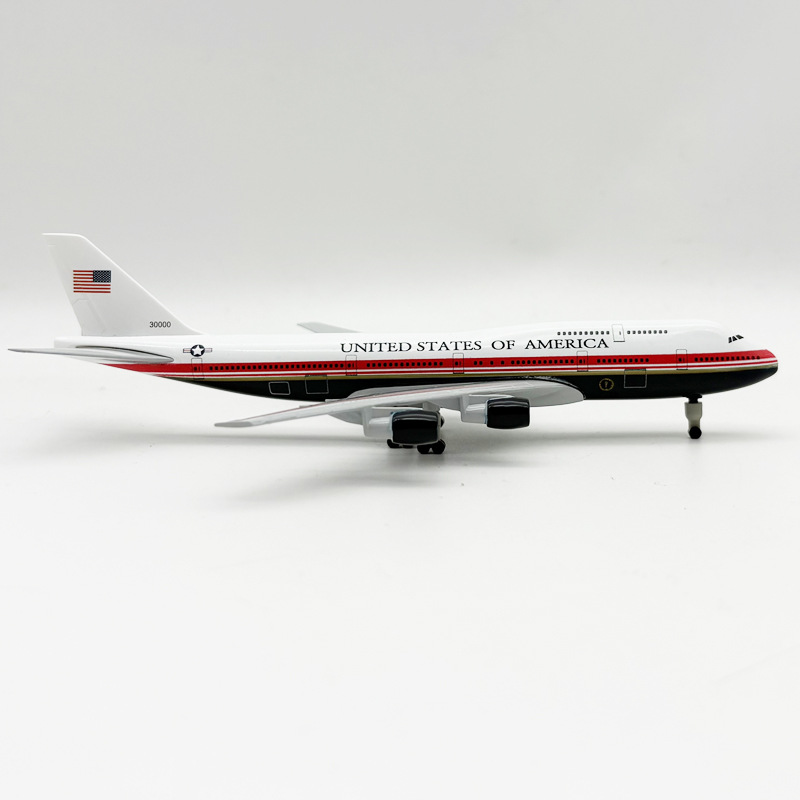 New 20cm Air Force One B747-20 - огляд і ціна Model Kit Plane